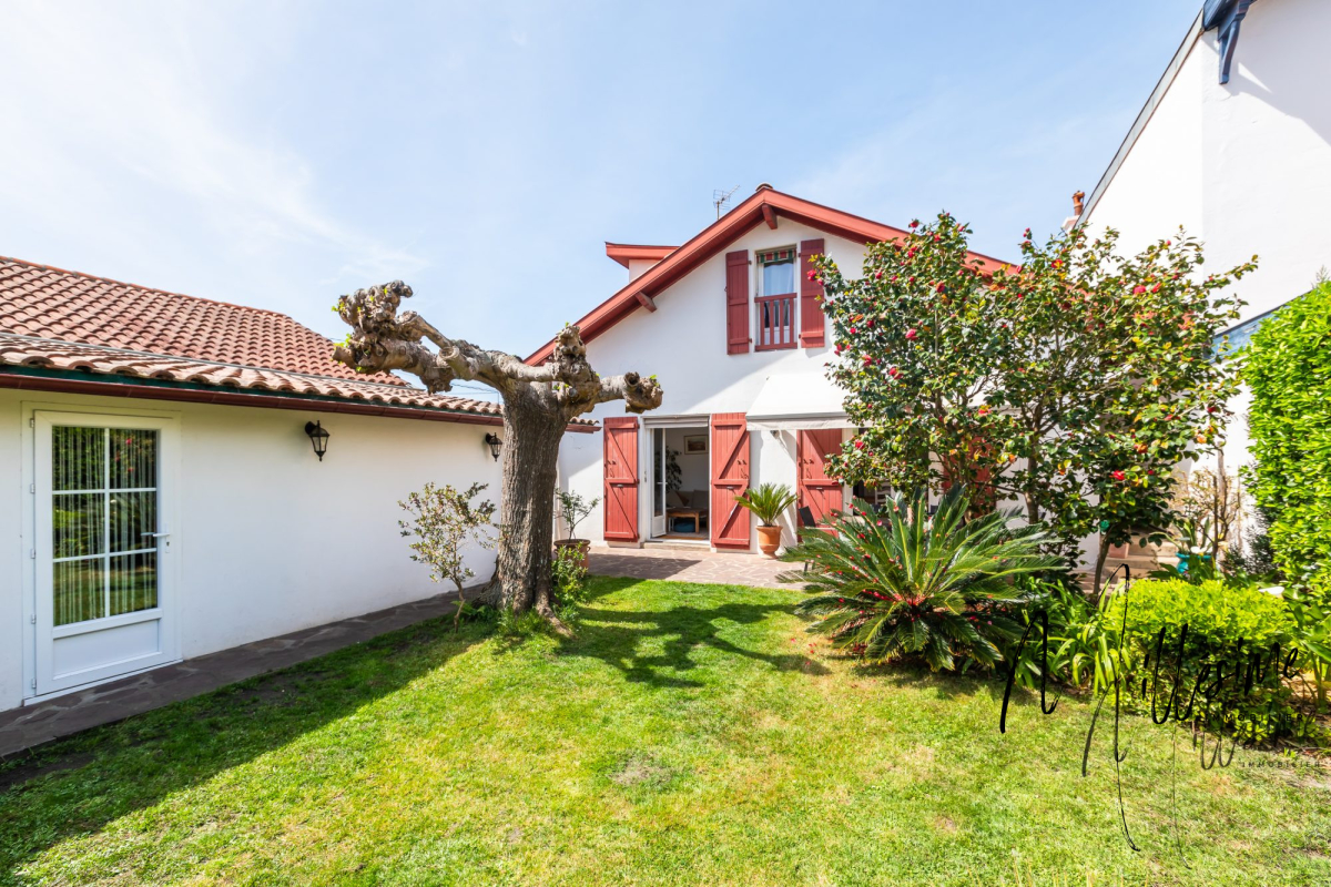 Maison de luxe à vendre à Biarritz, 955 000 €, Photo 2