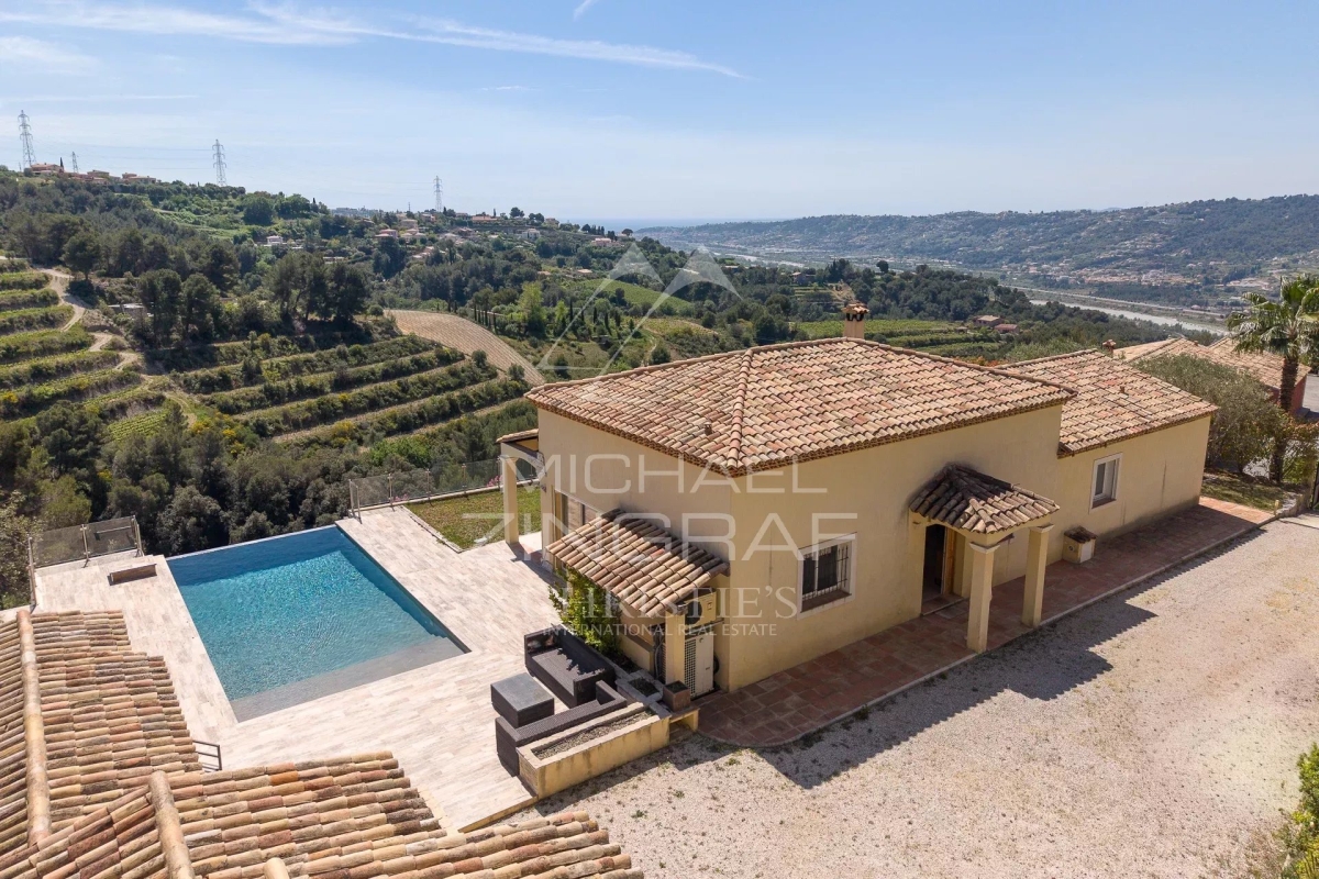 Maison de luxe à vendre à Nice, 1 090 000 €, Photo 2