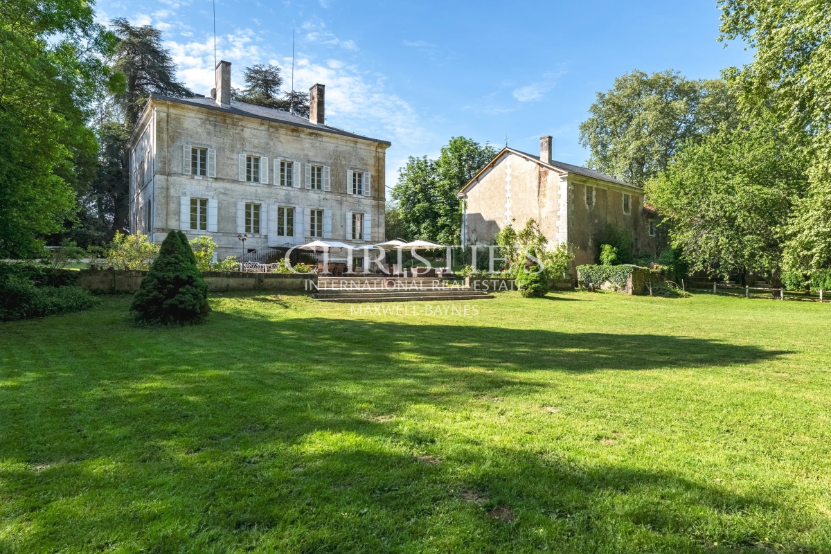 Maison de luxe à vendre à Brantôme, 1 802 000 €, Photo 4