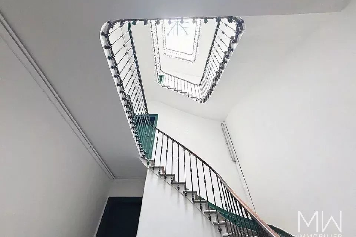 77177014