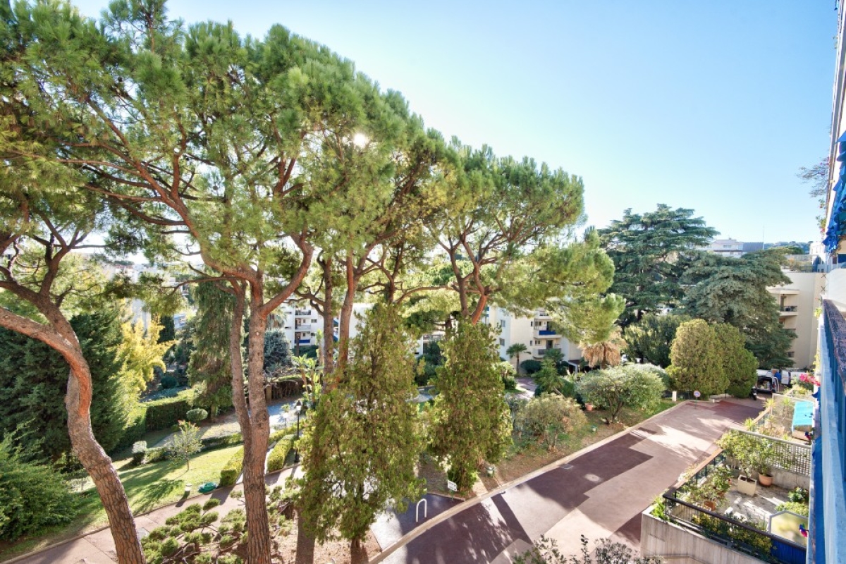 Appartement de luxe à vendre à Nice, 399 000 €, Photo 1