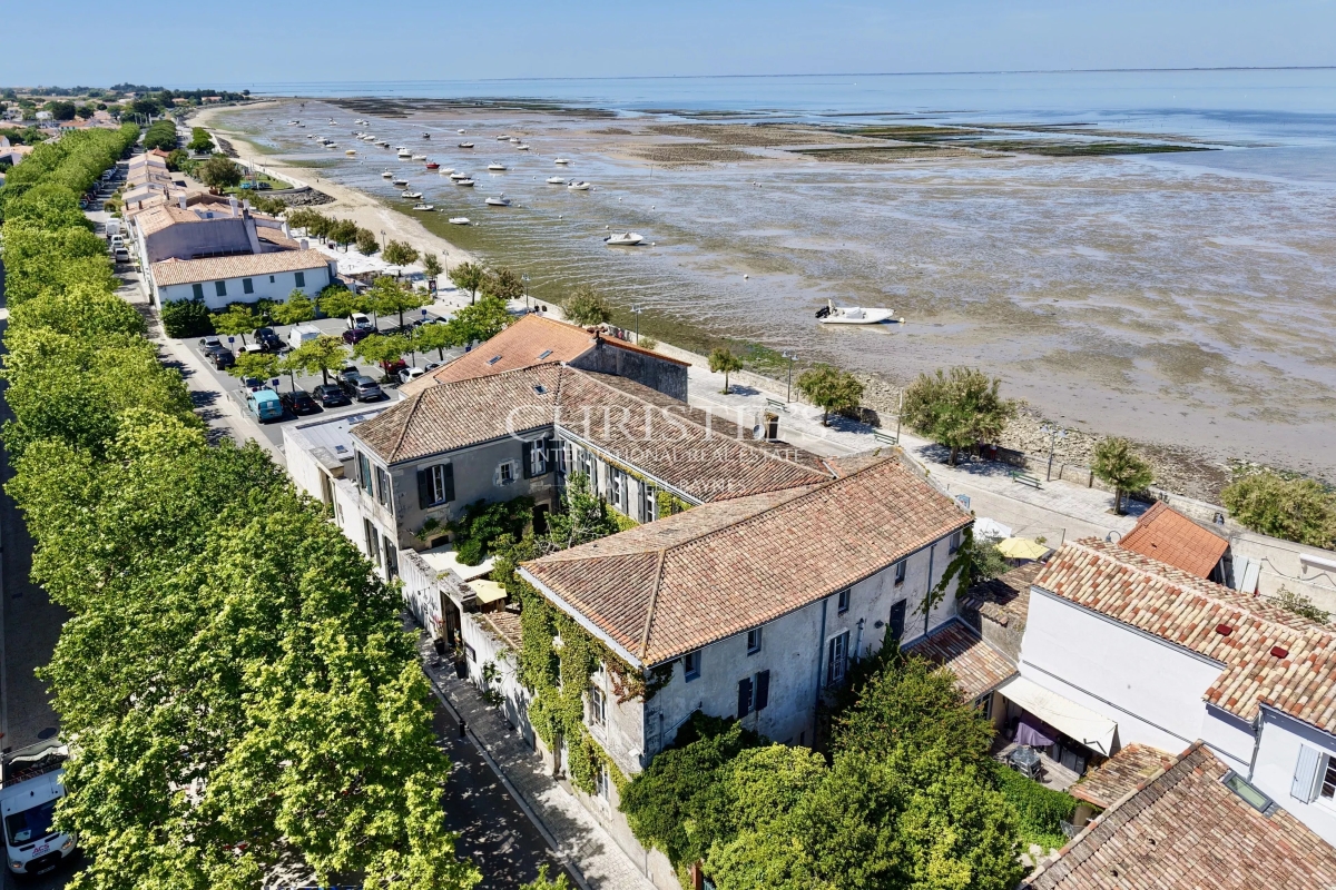 Luxury House for sale in La Flotte, 4 620 000 €, Photo 1