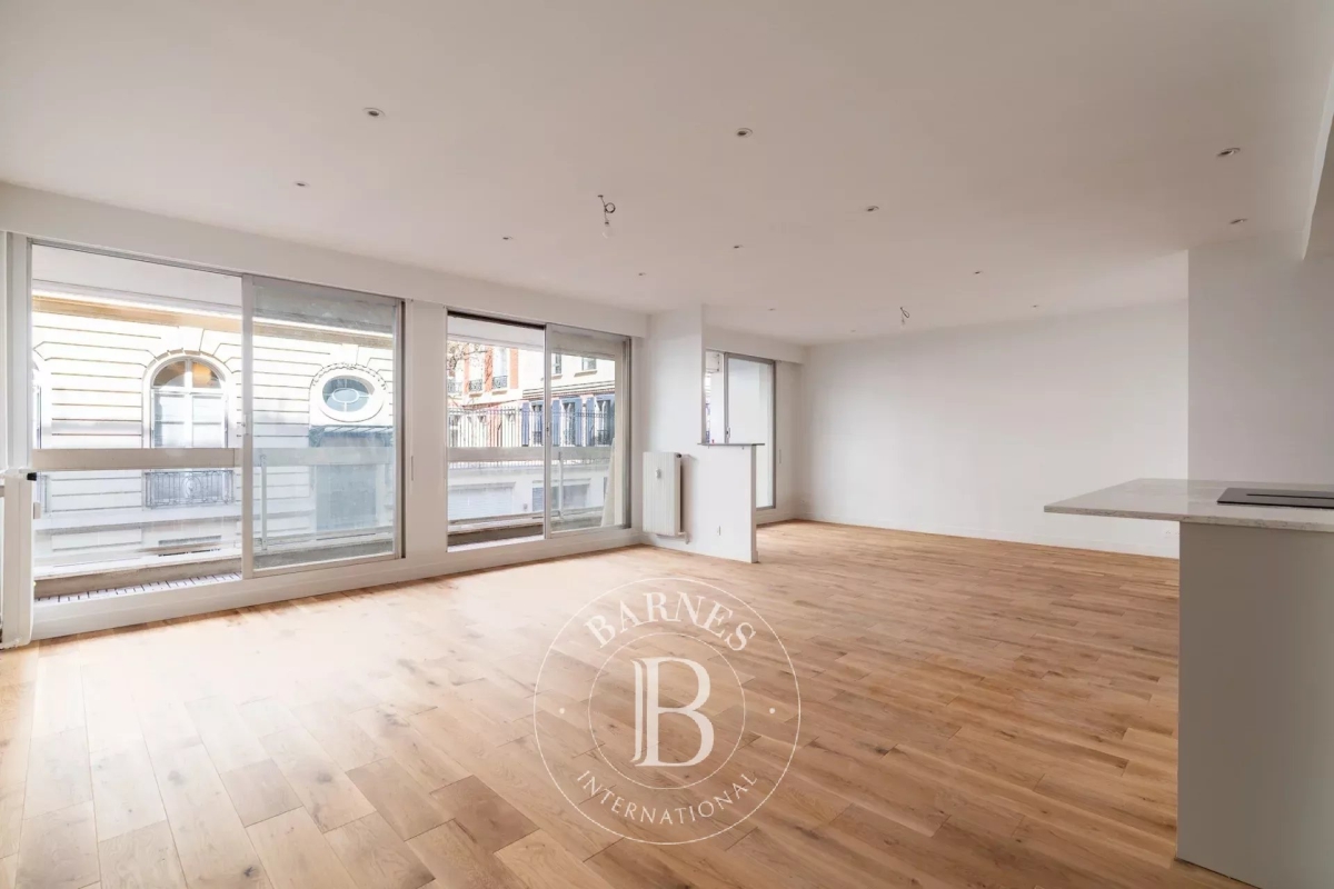 Luxury Apartment for sale in Paris 16Ème, 1 250 000 €, Photo 4