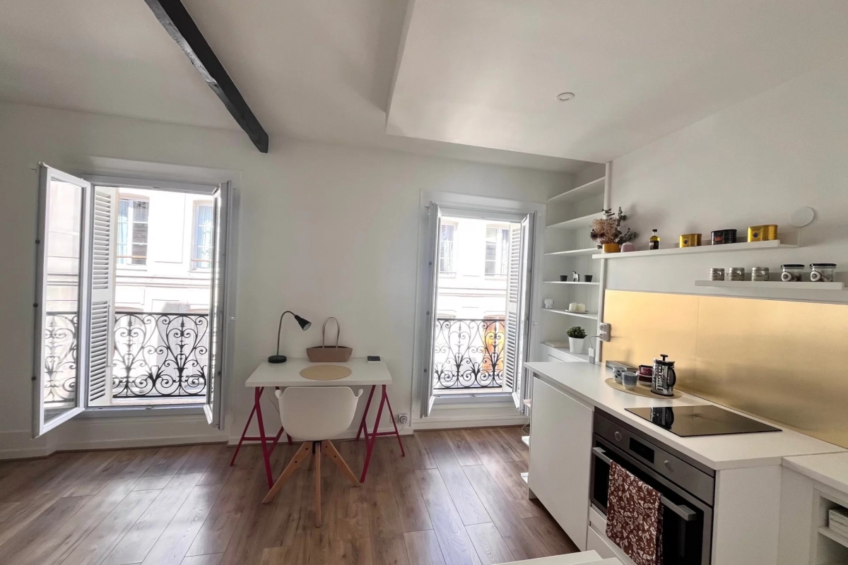 Luxury Apartment for sale in Paris 4ème, 375 000 €, Photo 4