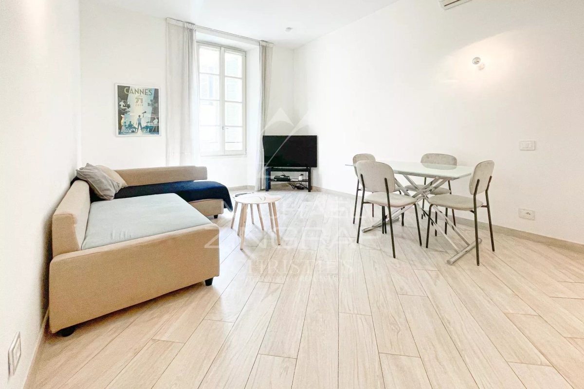 Luxury Apartment for sale in Cannes, 405 000 €, Photo 1