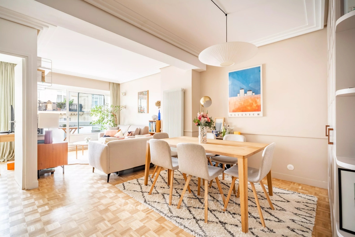 Appartement de luxe à vendre à Paris 16ème, 800 000 €, Photo 1