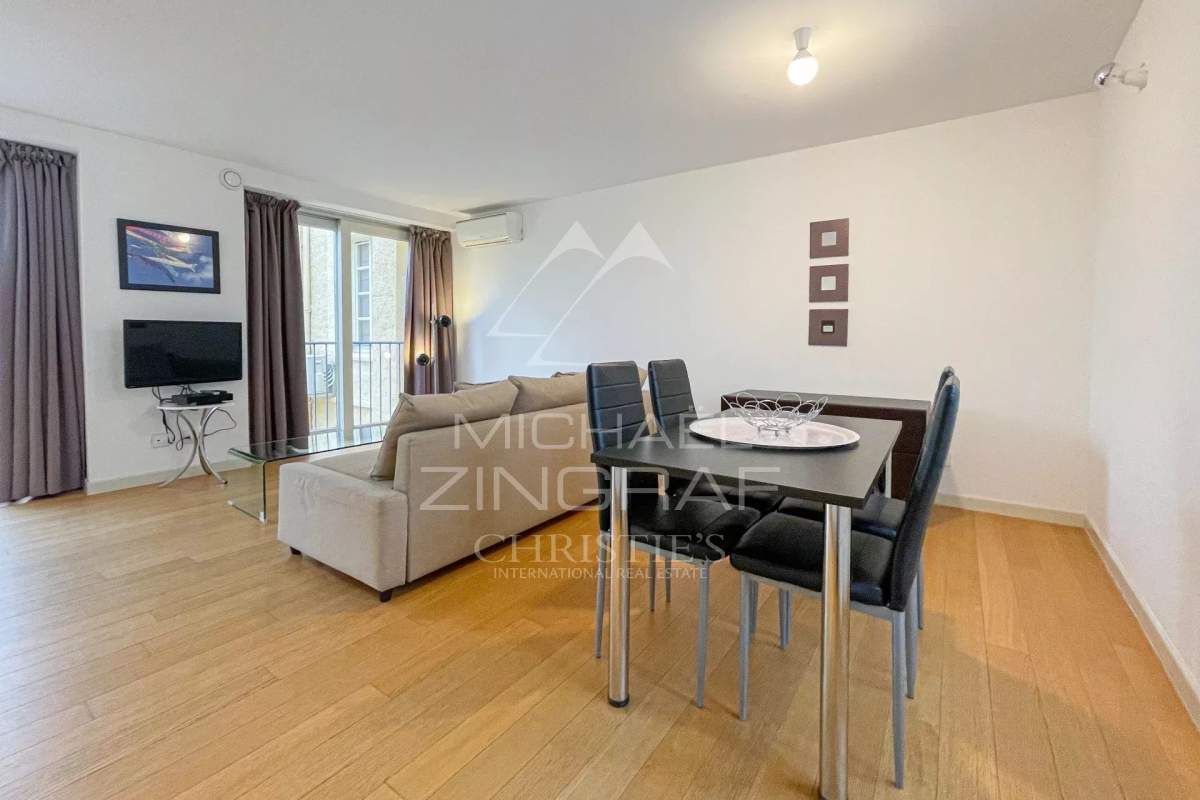 Luxury Apartment for sale in Cannes, 582 000 €, Photo 2