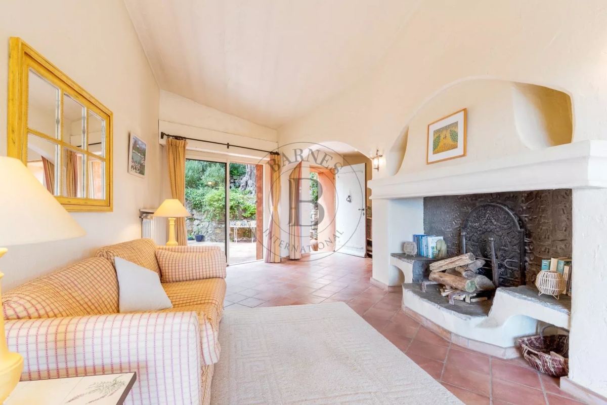 Maison de luxe à vendre à Mouans-Sartoux, 925 000 €, Photo 2