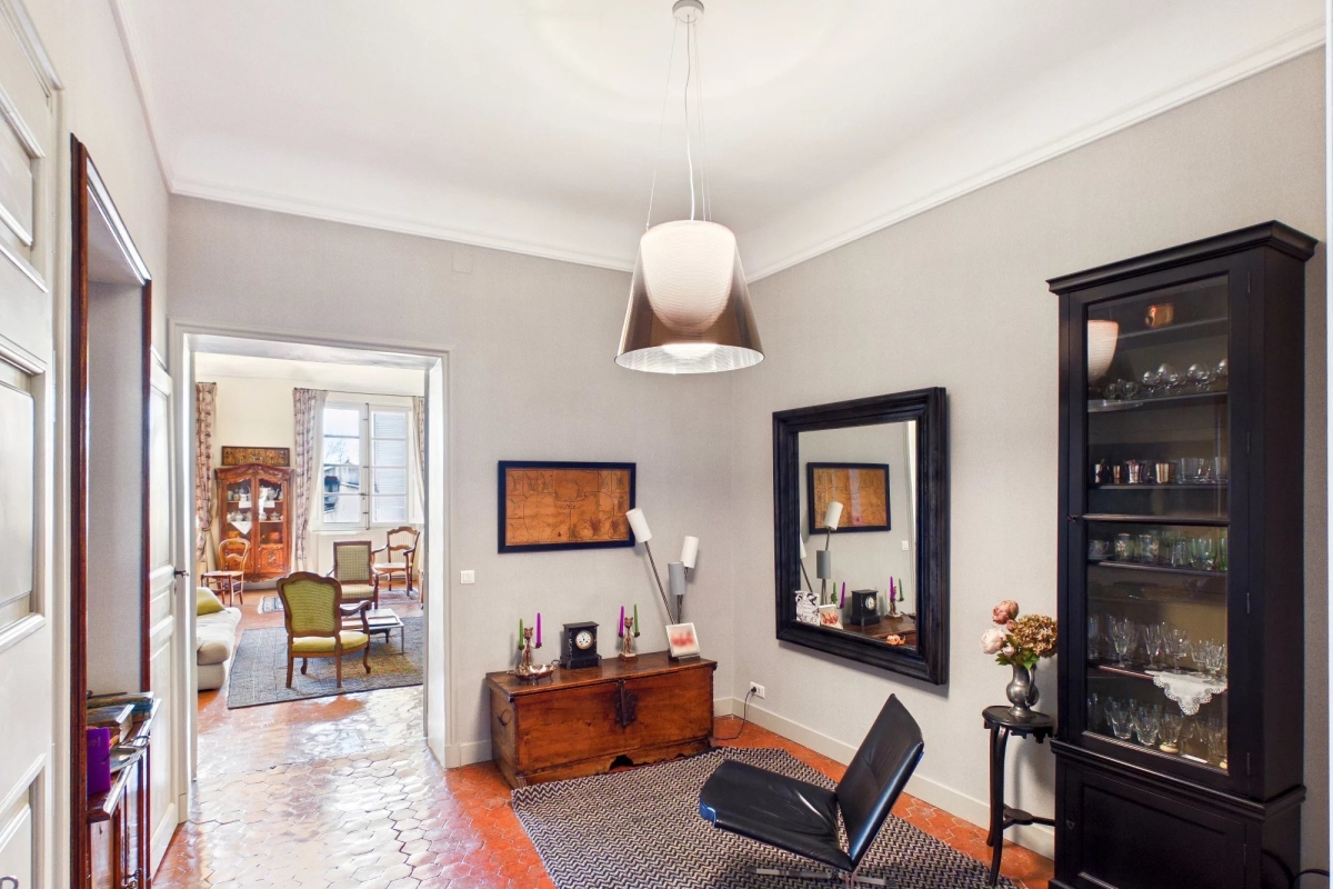 Luxury Apartment for sale in Aix-en-Provence, 1 315 000 €, Photo 3