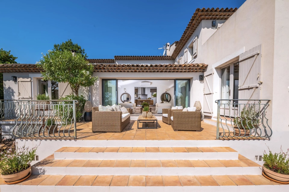 Luxury House for sale in Les Adrets de l'Esterel, 1 550 000 €, Photo 3