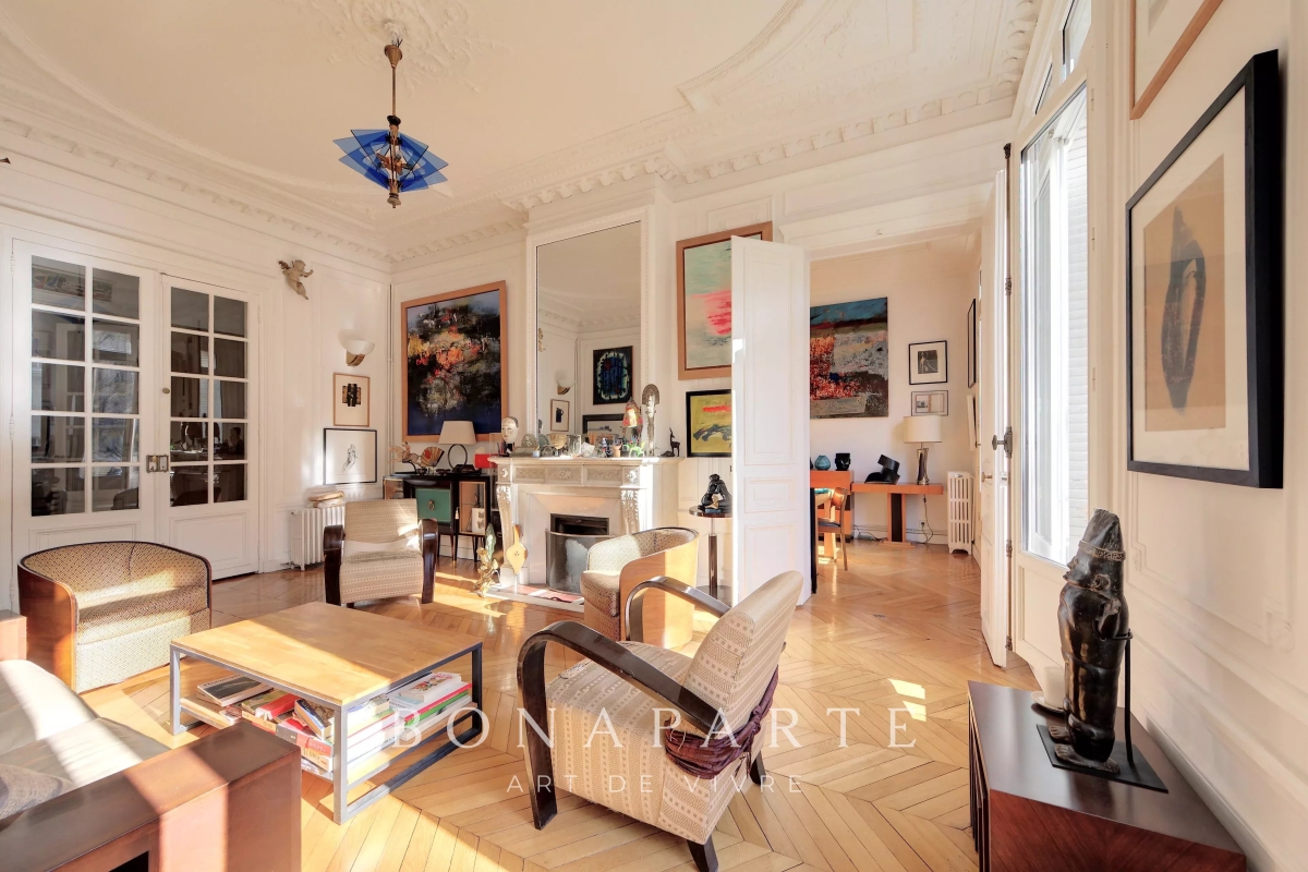Luxury Apartment for sale in Paris 18Ème, 1 500 000 €, Photo 3