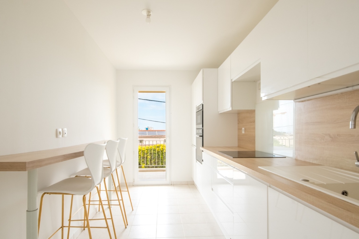 Luxury Apartment for sale in Antibes, 411 280 €, Photo 4
