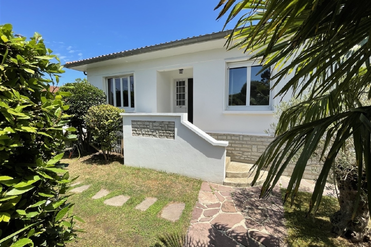 Maison de luxe à vendre à Biarritz, 1 325 000 €, Photo 1