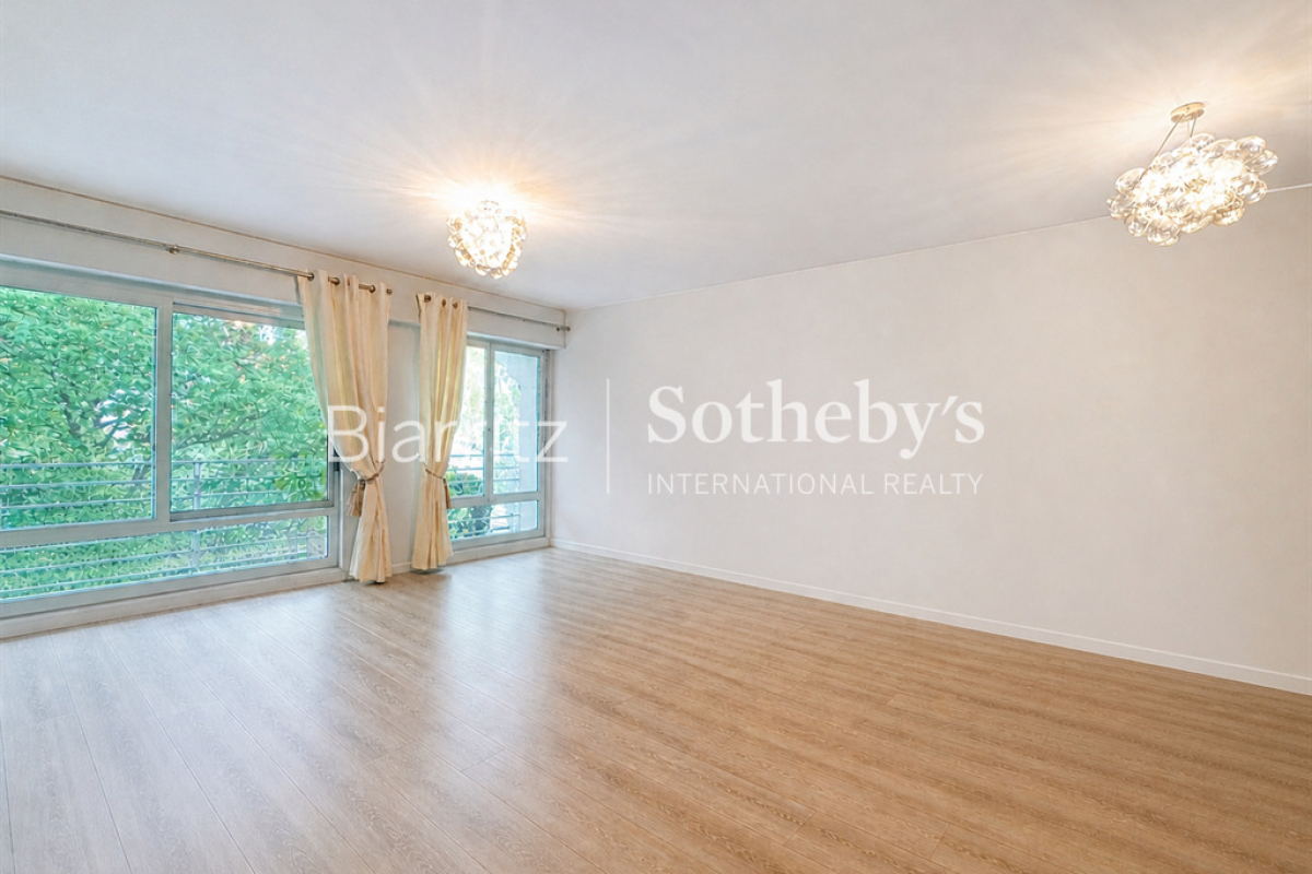 Appartement de luxe à vendre à Biarritz, 750 000 €, Photo 2