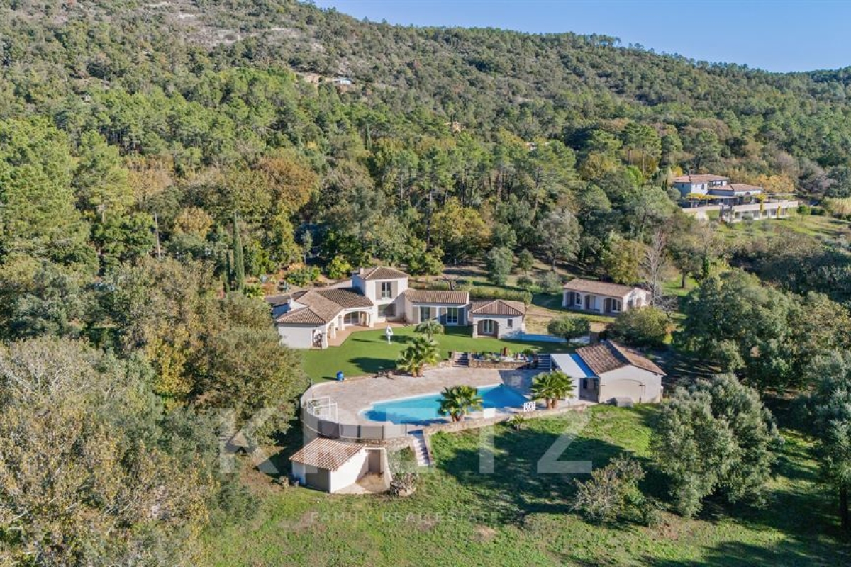 Maison de luxe à vendre à Sainte-Maxime, 1 750 000 €, Photo 2