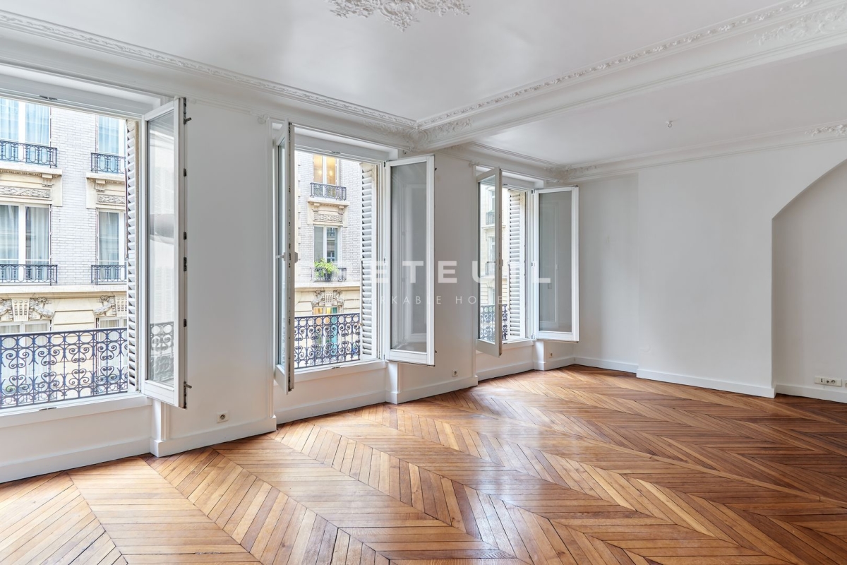 Appartement de luxe à vendre à Paris 6ème, 1 170 000 €, Photo 2