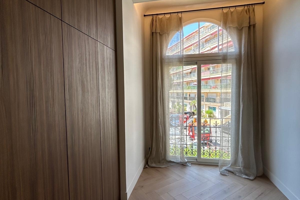 Luxury Apartment for sale in Cap-d'Ail, 749 000 €, Photo 4
