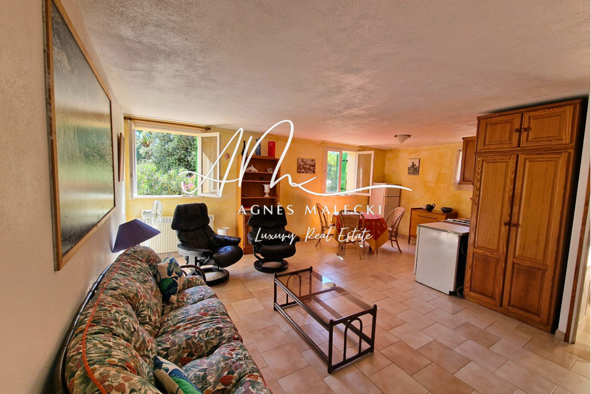 Luxury House for sale in Rayol Canadel sur Mer, 1 700 000 €, Photo 3
