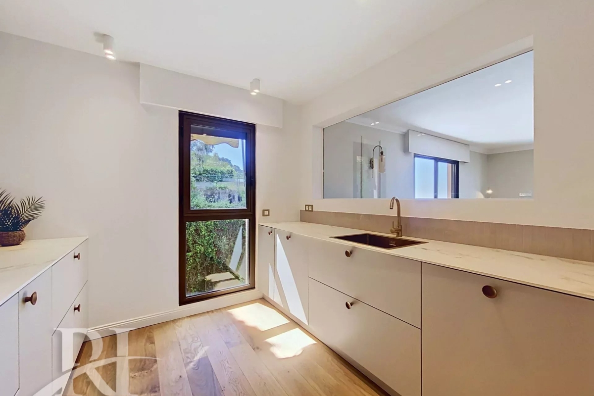 Luxury Apartment for sale in Le Cannet, 1 590 000 €, Photo 6