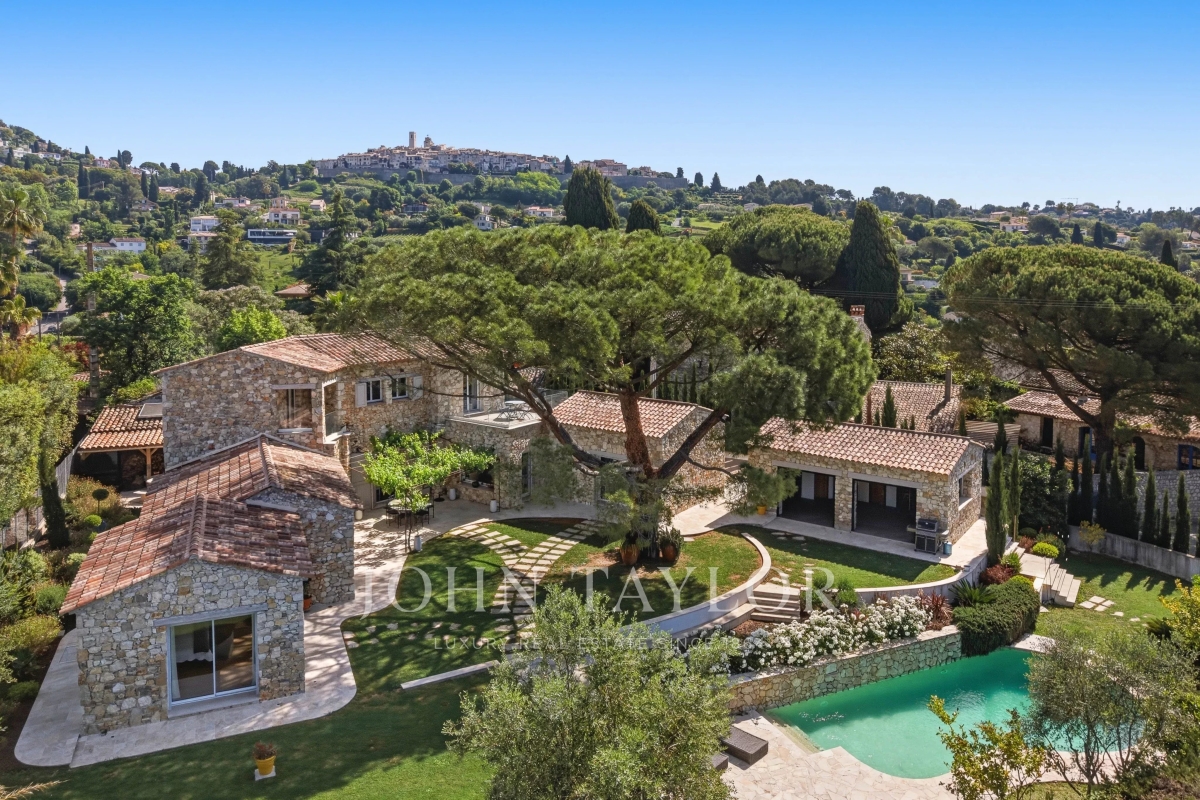 Luxury House for sale in La Colle-sur-Loup, 2 390 000 €, Photo 1
