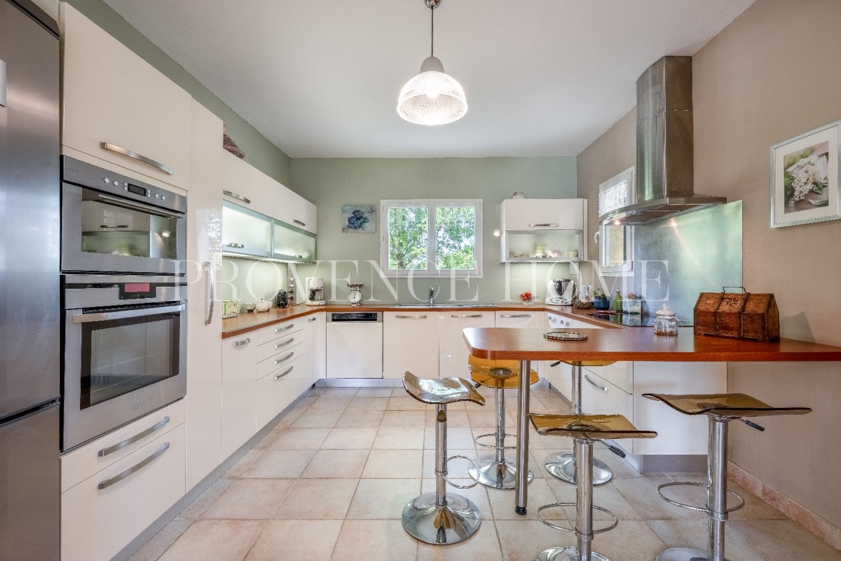 Maison de luxe à vendre à Maubec, 980 000 €, Photo 6