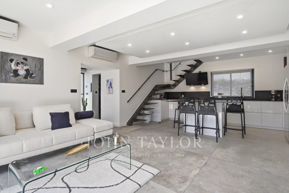 Maison de luxe à vendre à Ternay, 398 000 €, Photo 1
