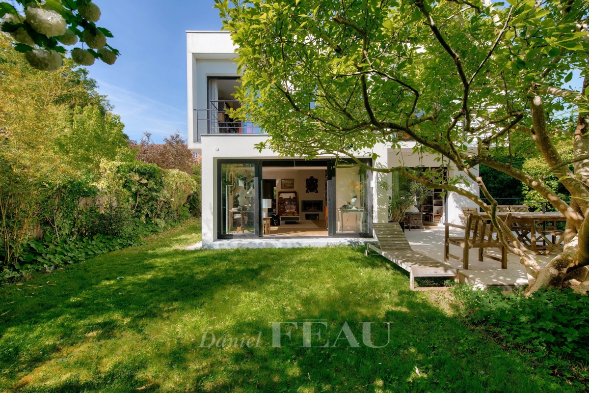 Maison de luxe à vendre à Saint-Cloud, 2 100 000 €, Photo 1