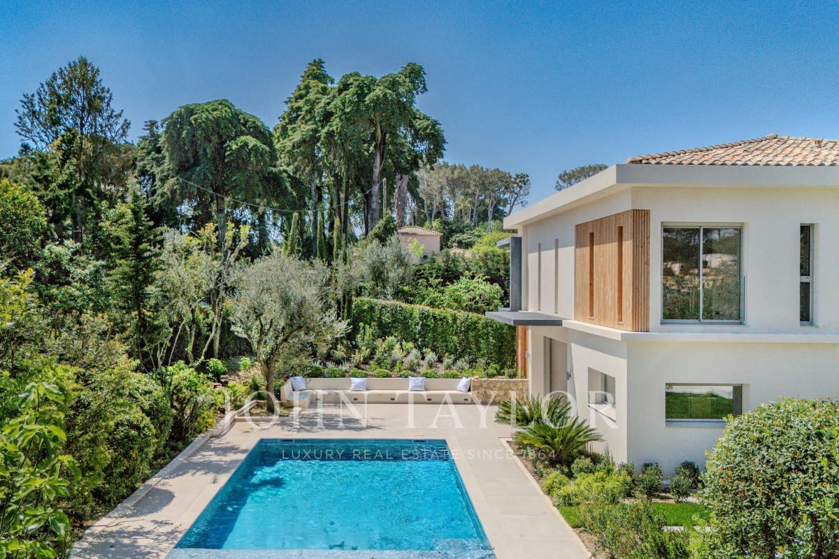 Maison de luxe à louer à Mougins, 13 000 €, Photo 1