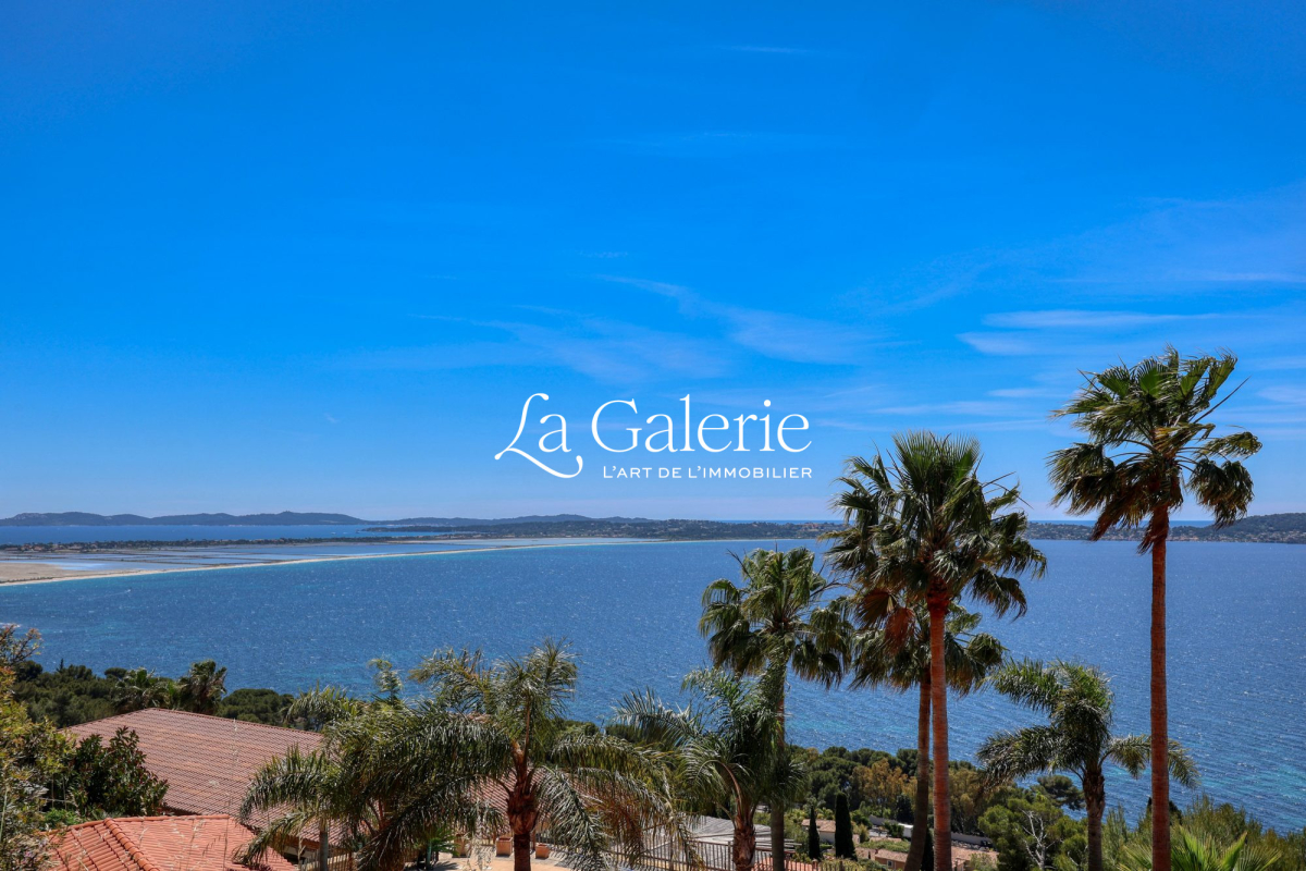 Maison de luxe à vendre à Carqueiranne, 1 600 000 €, Photo 2