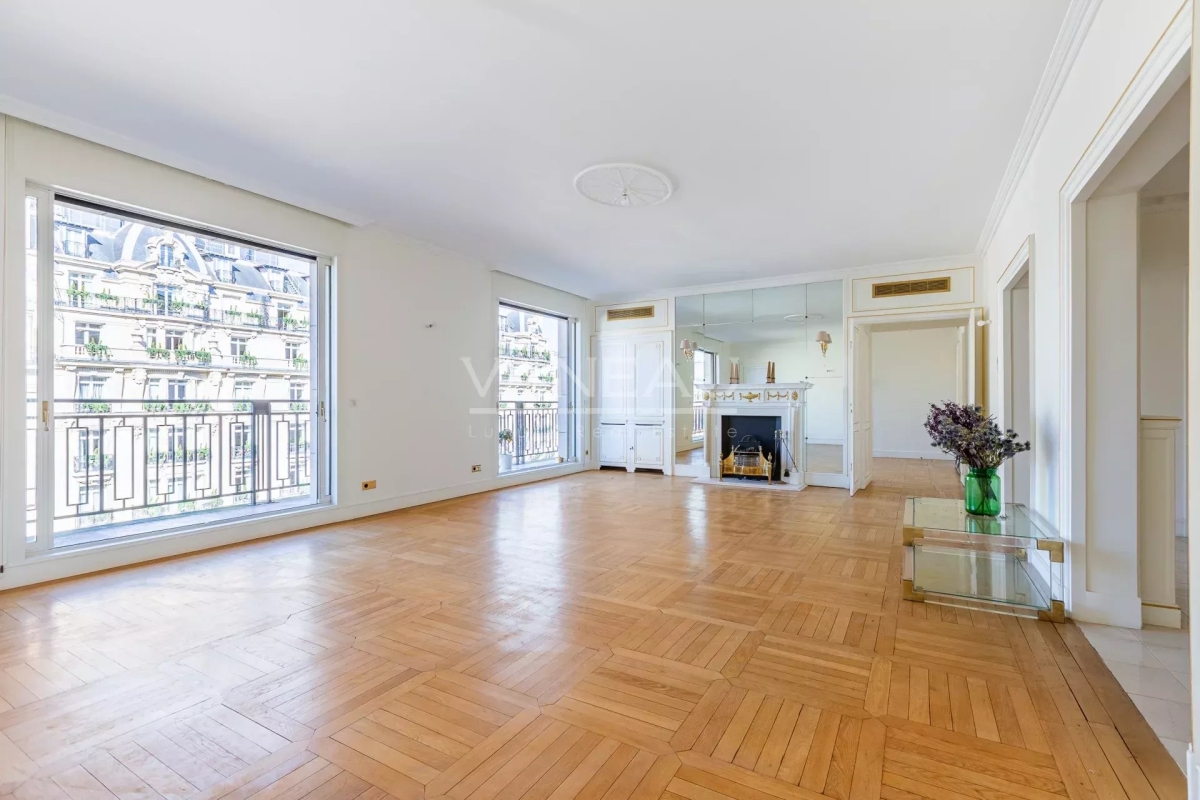 Luxury Apartment for sale in Paris 8Ème, 8 900 000 €, Photo 1