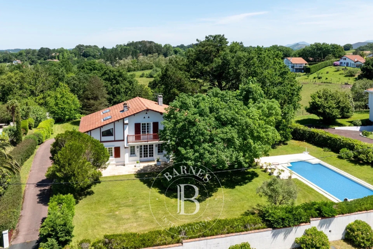 Maison de luxe à vendre à Urrugne, 990 000 €, Photo 1