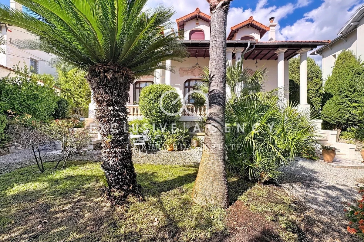 Maison de luxe à vendre à Cannes, 1 990 000 €, Photo 1