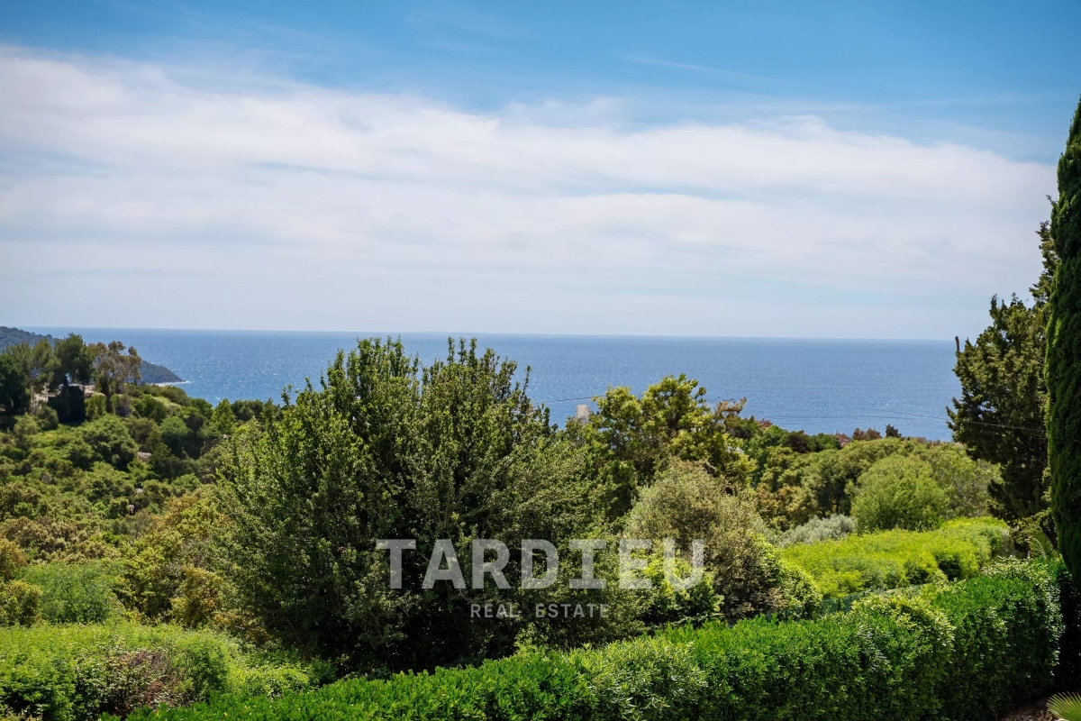 Luxury House for sale in La Croix-Valmer, 1 280 000 €, Photo 3