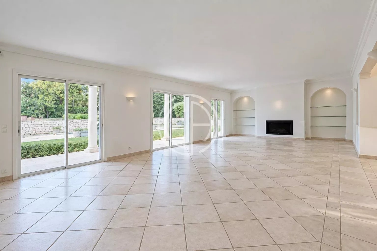 Luxury House for sale in Mougins, 1 900 000 €, Photo 4