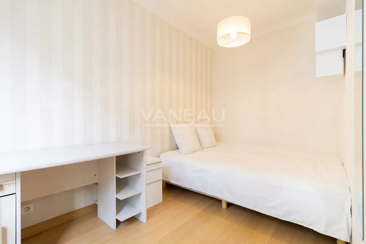 Luxury Apartment for sale in Paris 16Ème, 1 535 000 €, Photo 4