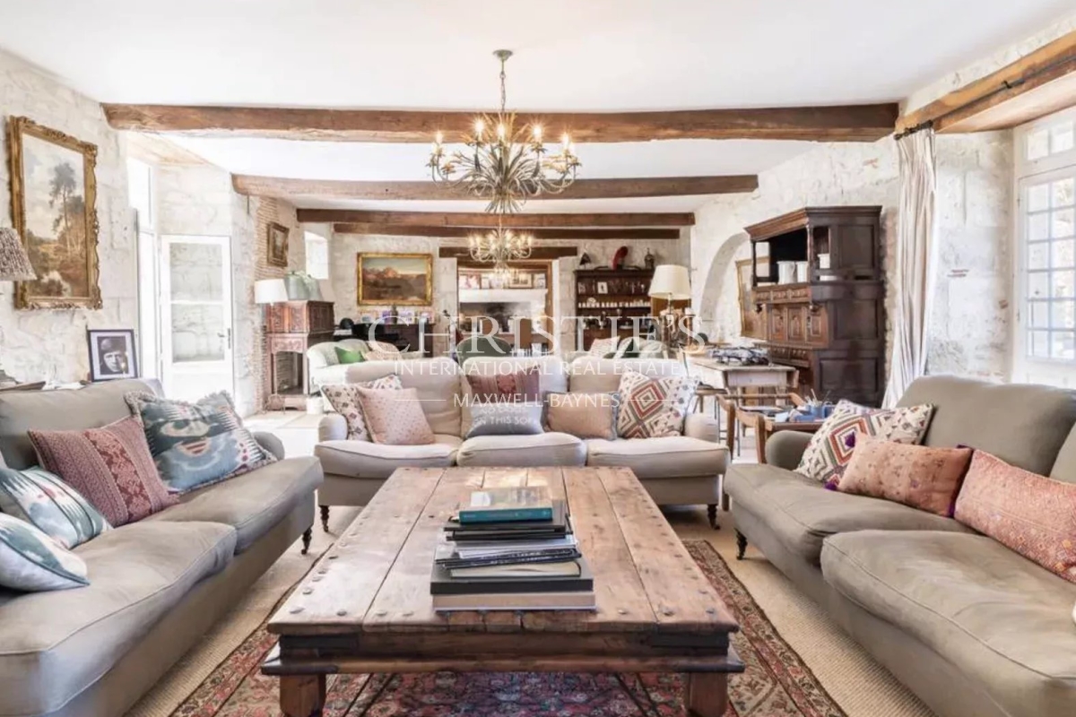 Luxury House for sale in Auch, 7 750 000 €, Photo 6