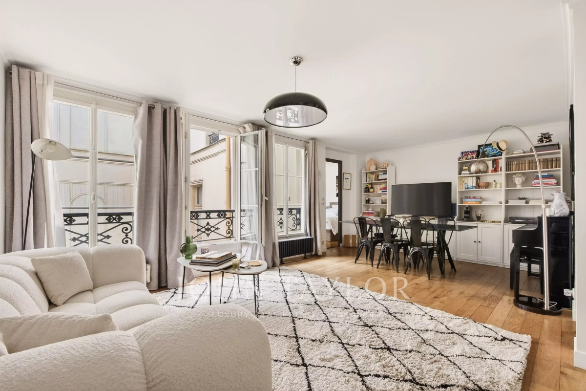 Luxury Apartment for sale in Paris 2Ème, 995 000 €, Photo 3