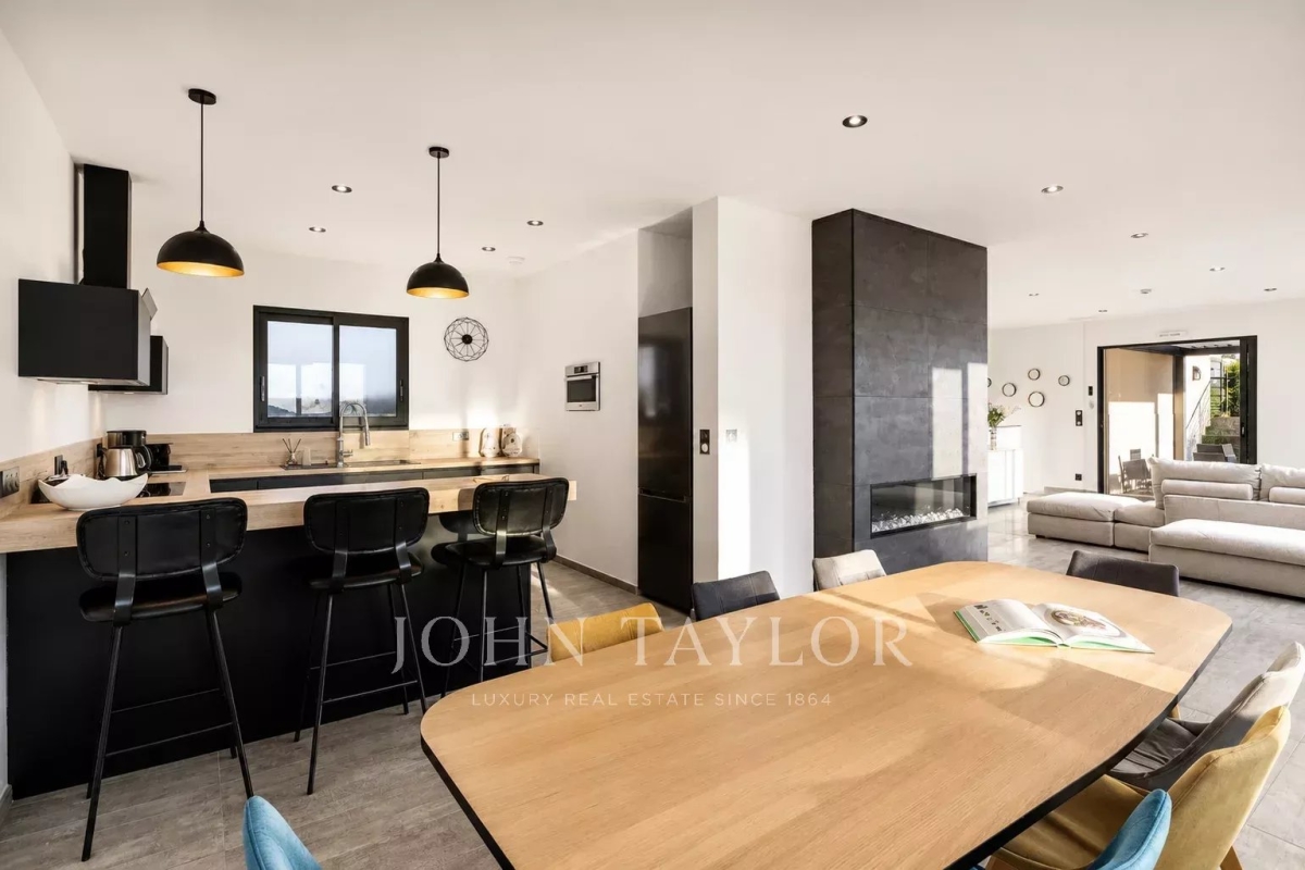 Maison de luxe à vendre à Tourrettes-sur-Loup, 1 290 000 €, Photo 7