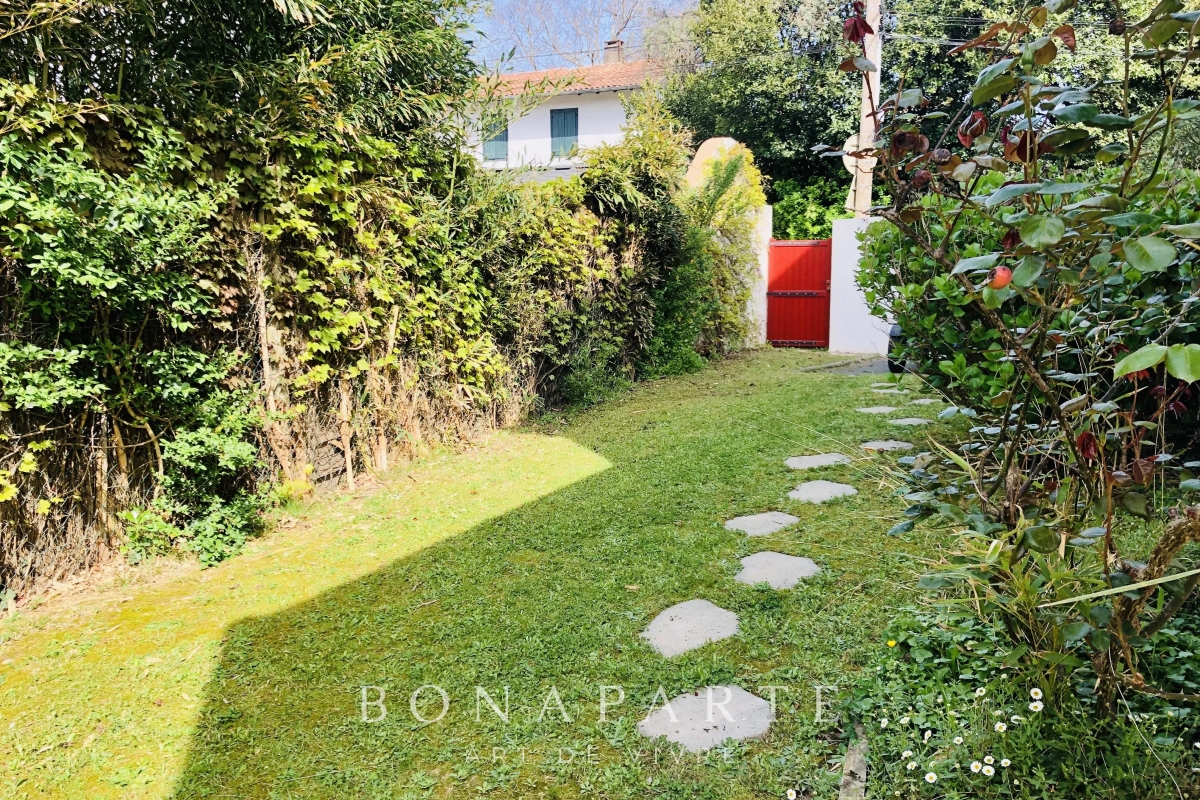 Luxury Apartment for sale in Bidart, 495 000 €, Photo 3