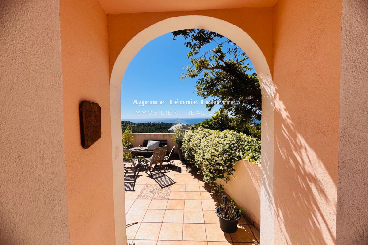 Luxury House for sale in Les Issambres, 695 000 €, Photo 4