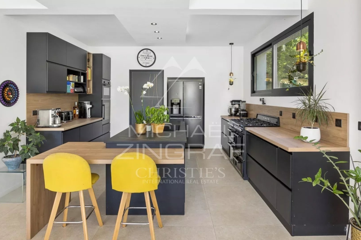 Maison de luxe à vendre à Roquefort-les-Pins, 2 790 000 €, Photo 5