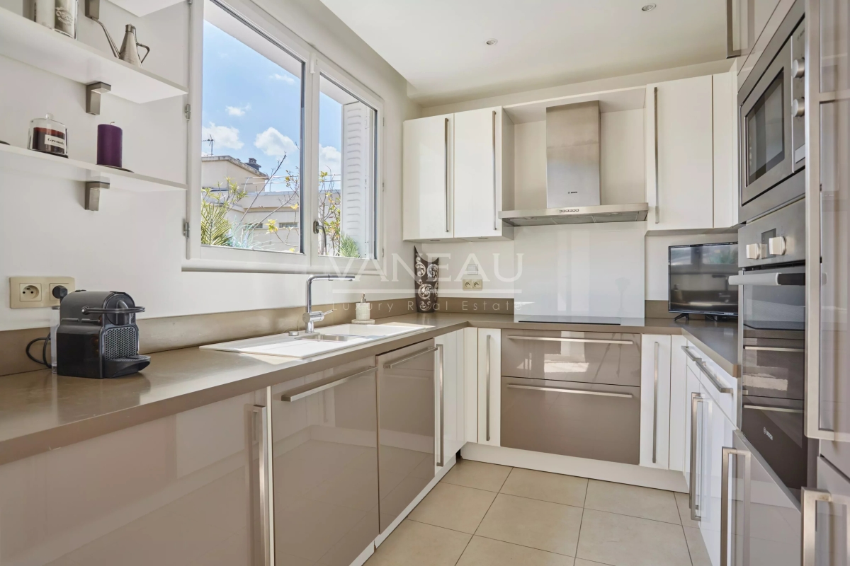 Appartement de luxe à vendre à Neuilly-sur-Seine, 1 320 000 €, Photo 7