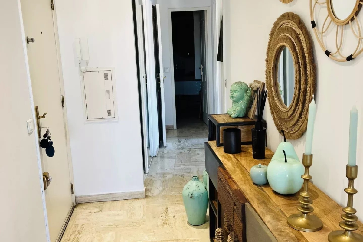 77323608