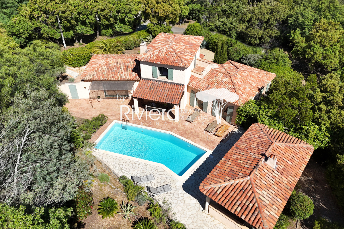 Luxury House for sale in La Croix-Valmer, 1 900 000 €, Photo 1