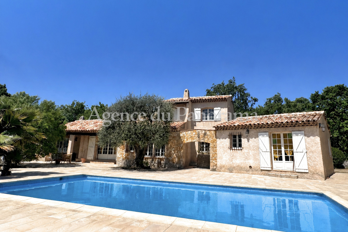 Maison de luxe à vendre à Saint-Cézaire-sur-Siagne, 682 500 €, Photo 1