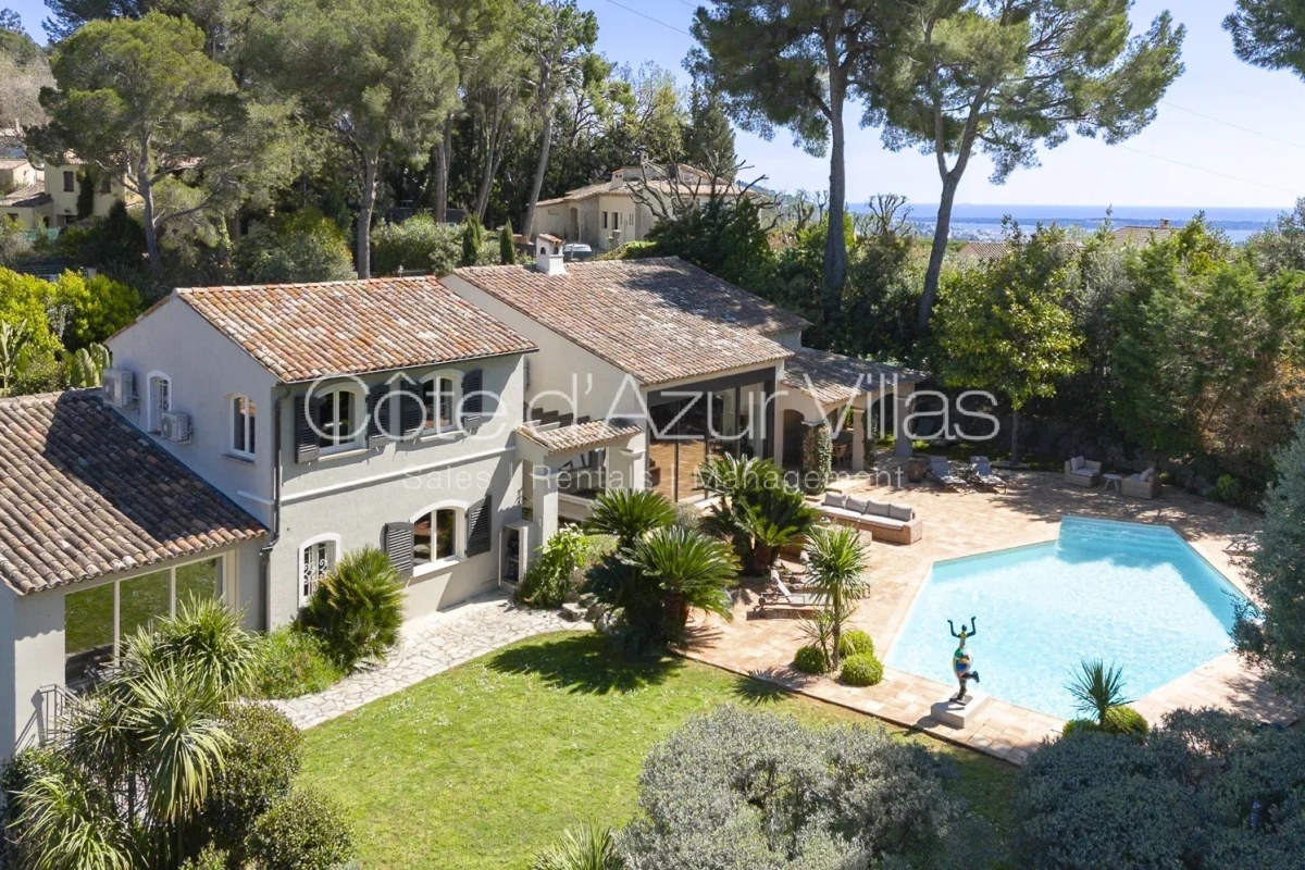 Maison de luxe à louer à Mougins, 20 000 €, Photo 1