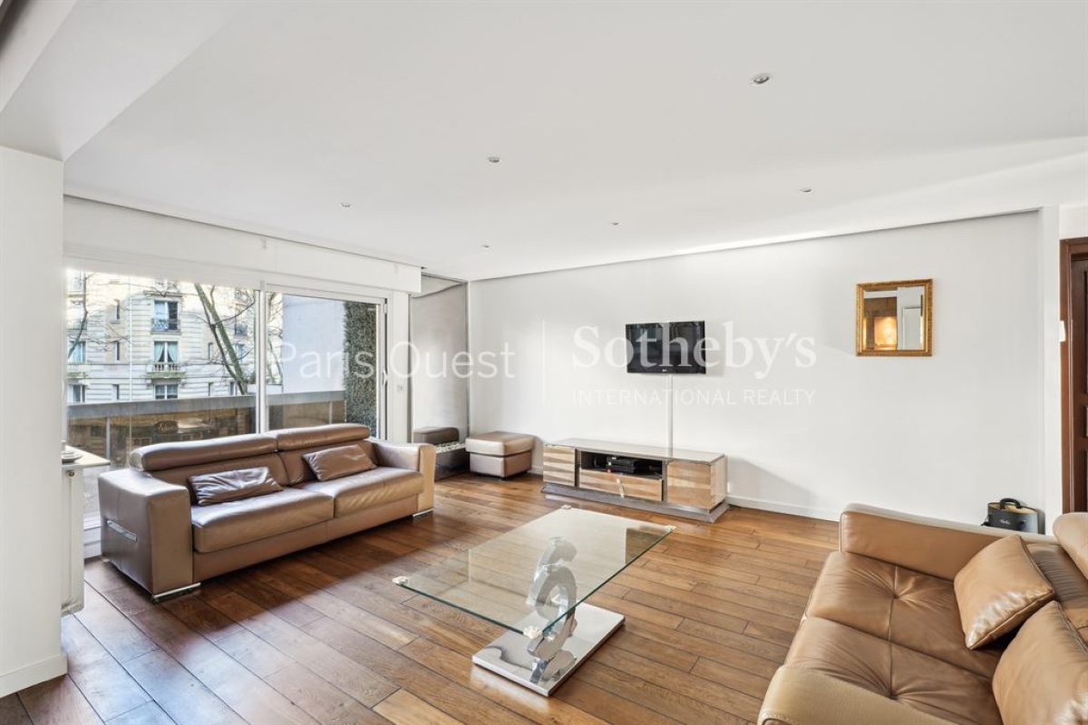 Luxury Apartment for rental in Paris 16Ème, 3 400 €, Photo 2