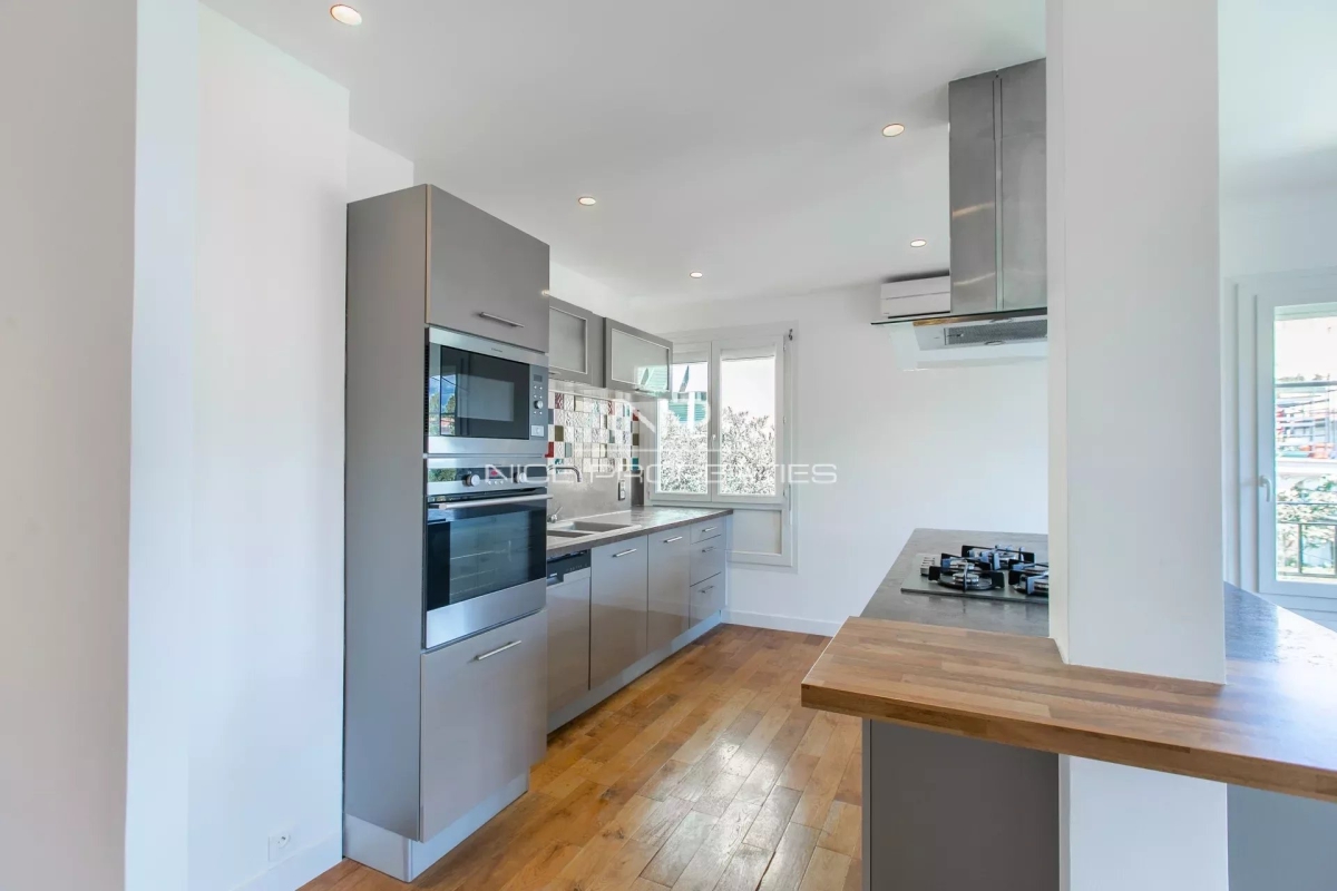 Luxury Apartment for sale in Nice, 479 000 €, Photo 2
