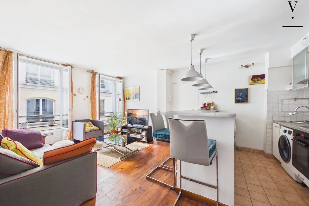 Luxury Apartment for sale in Paris 11Ème, 540 750 €, Photo 2