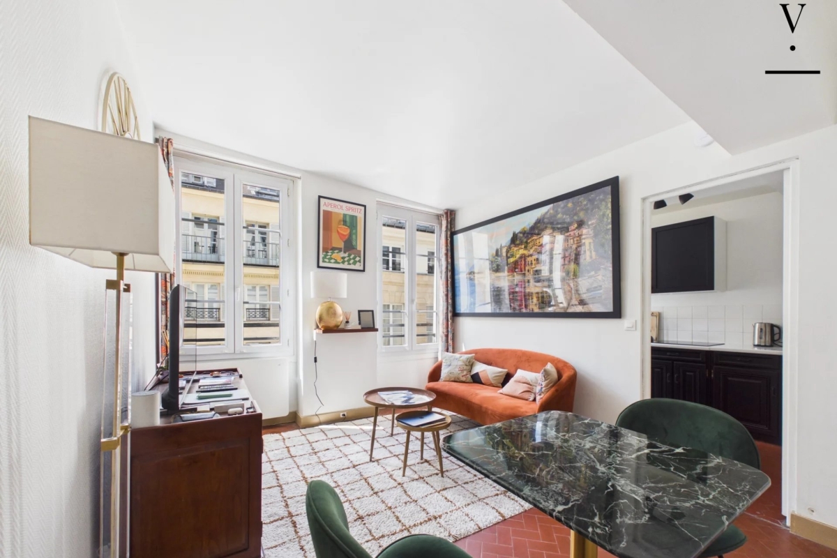Luxury Apartment for sale in Paris 6Ème, 579 000 €, Photo 3